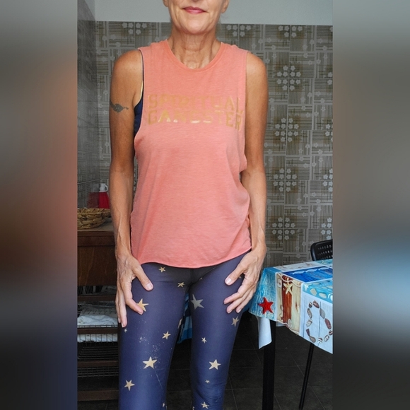 Spiritual Gangster cut sidewalk top ✨️ Gold logo lettering. Rock your Ohm - Picture 4 of 9